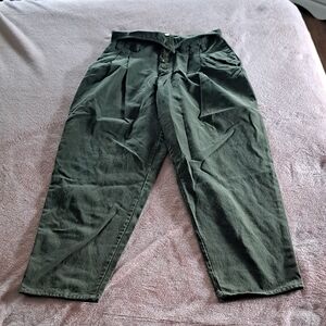 Men's Olive Green Pleated Casual Pants/Capri